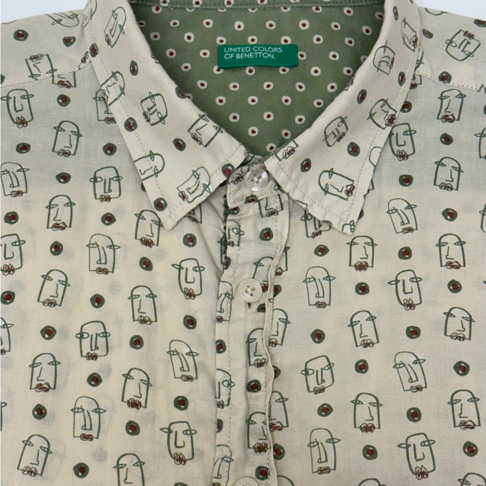 United Colors of Benetton Men's Shirt with Beige and Green Pattern